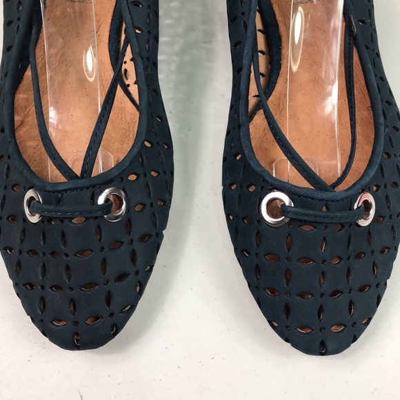 Halogen Navy Blue Eyelet Tie-up Ballet Flats Sz 6 - Picture 3 of 8
